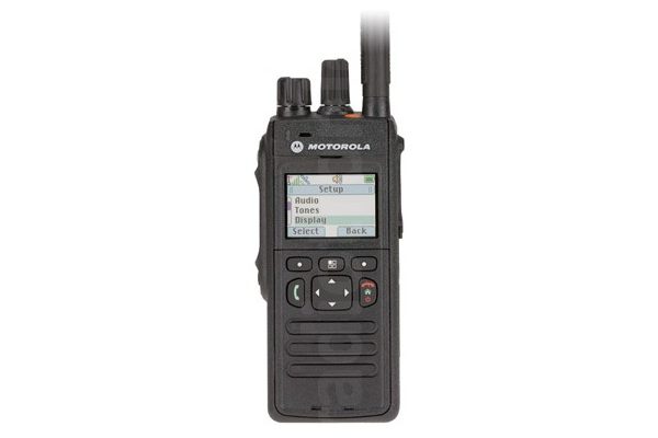 motorola-mtp3100 TETRA Radio