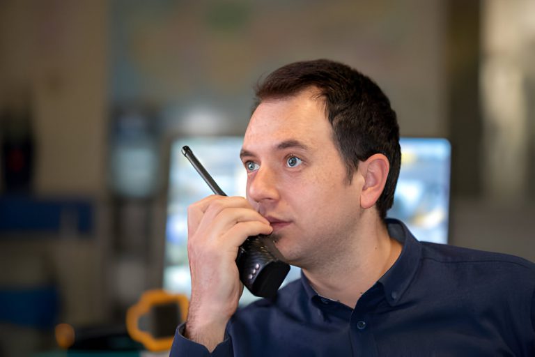 Walkie Talkie Rental Benefits